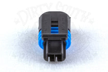 Load image into Gallery viewer, GM Holden LS Genuine ECT (Engine Coolant Temp & VSS (Vehicle Speed Sensor) Connector