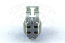 Load image into Gallery viewer, GM Holden Late LS1 & LS2/3 L98 L77 02 Sensor Connector